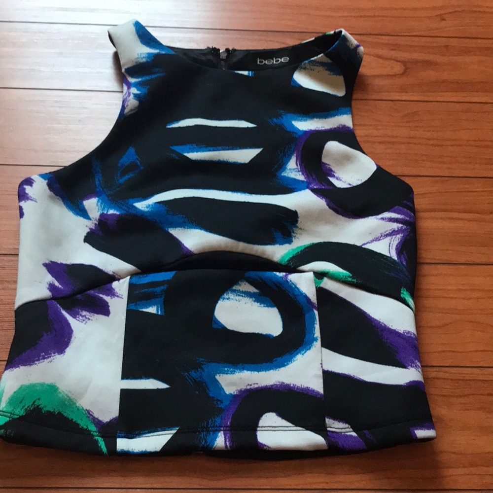 Crop top